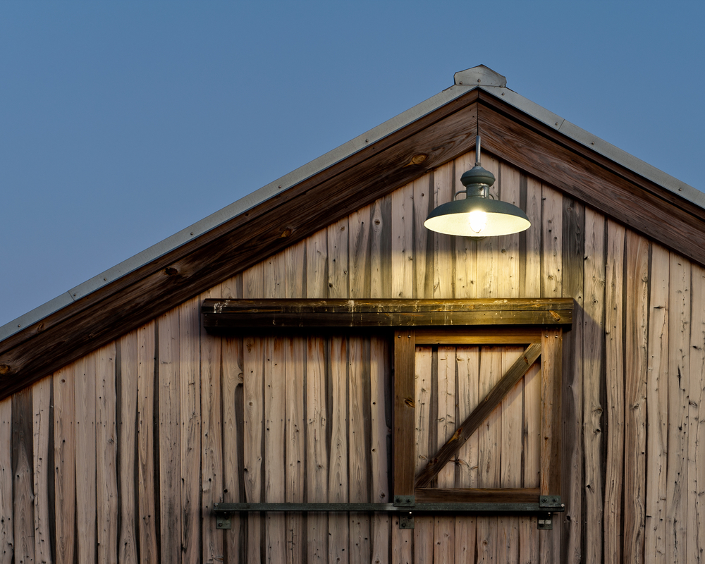 best barn lighting