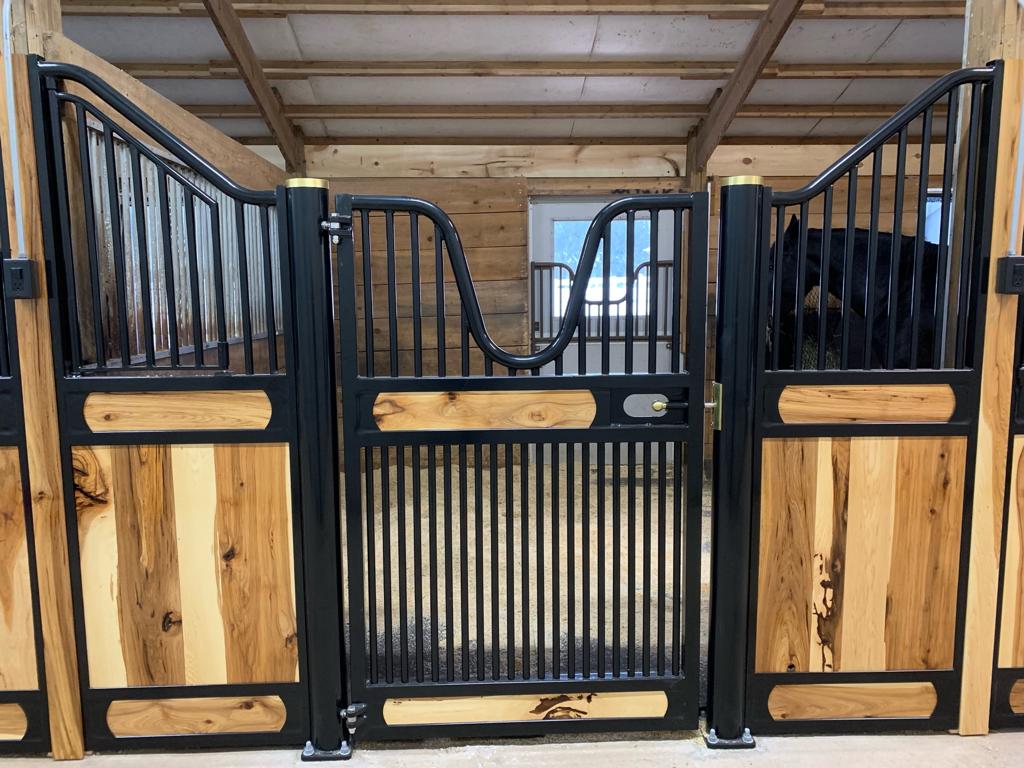 Hinged Stall